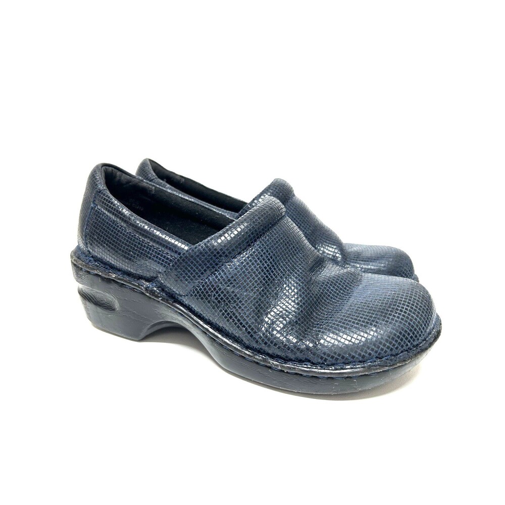 Y2k Chunky B.O.C. Navy Blue Leather Nursing Clogs Textured 7.5 Comfy Workwear